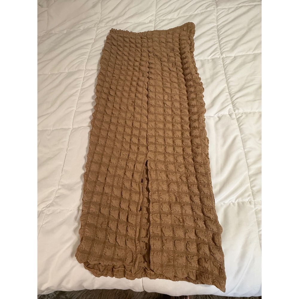 Dressed in LALA Popcorn Bubble Set sz XL  2 Piece Crop Top Midi Skirt - Picture 4 of 5